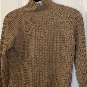 Turtle neck sweater